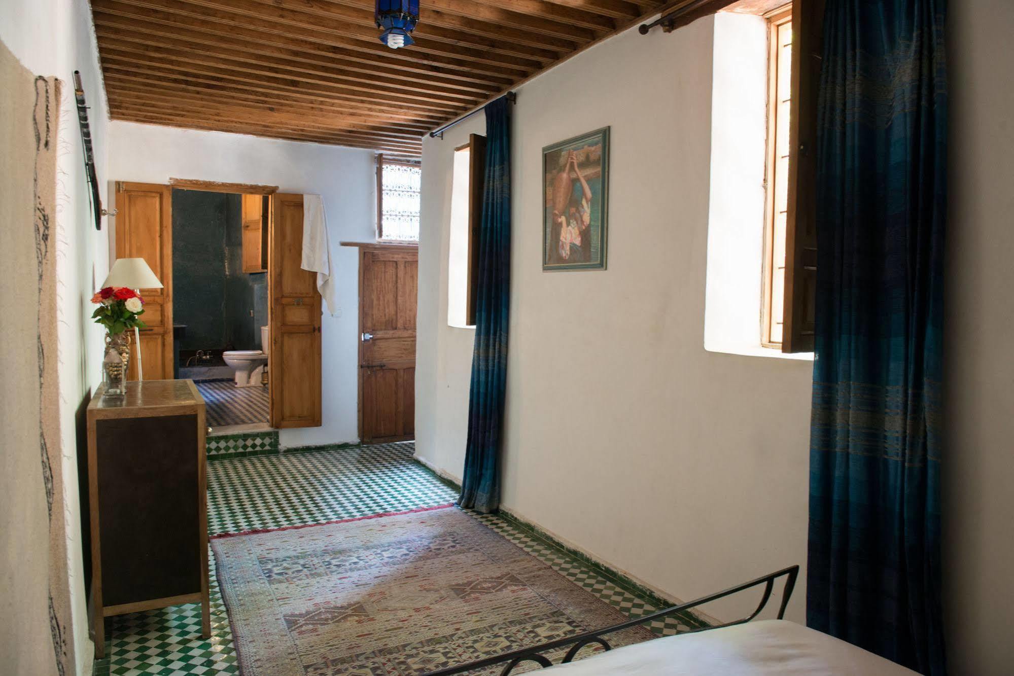 Отель R'Mila Medina Fez Экстерьер фото