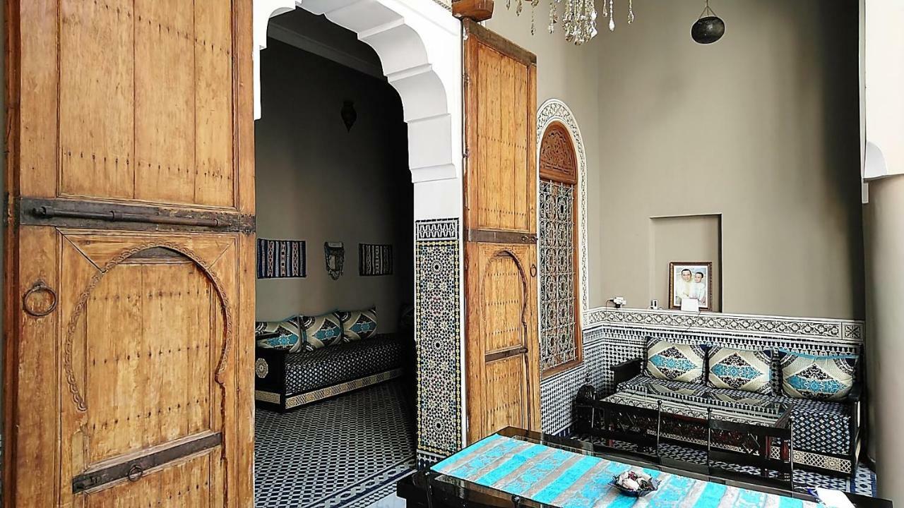 Отель R'Mila Medina Fez Экстерьер фото