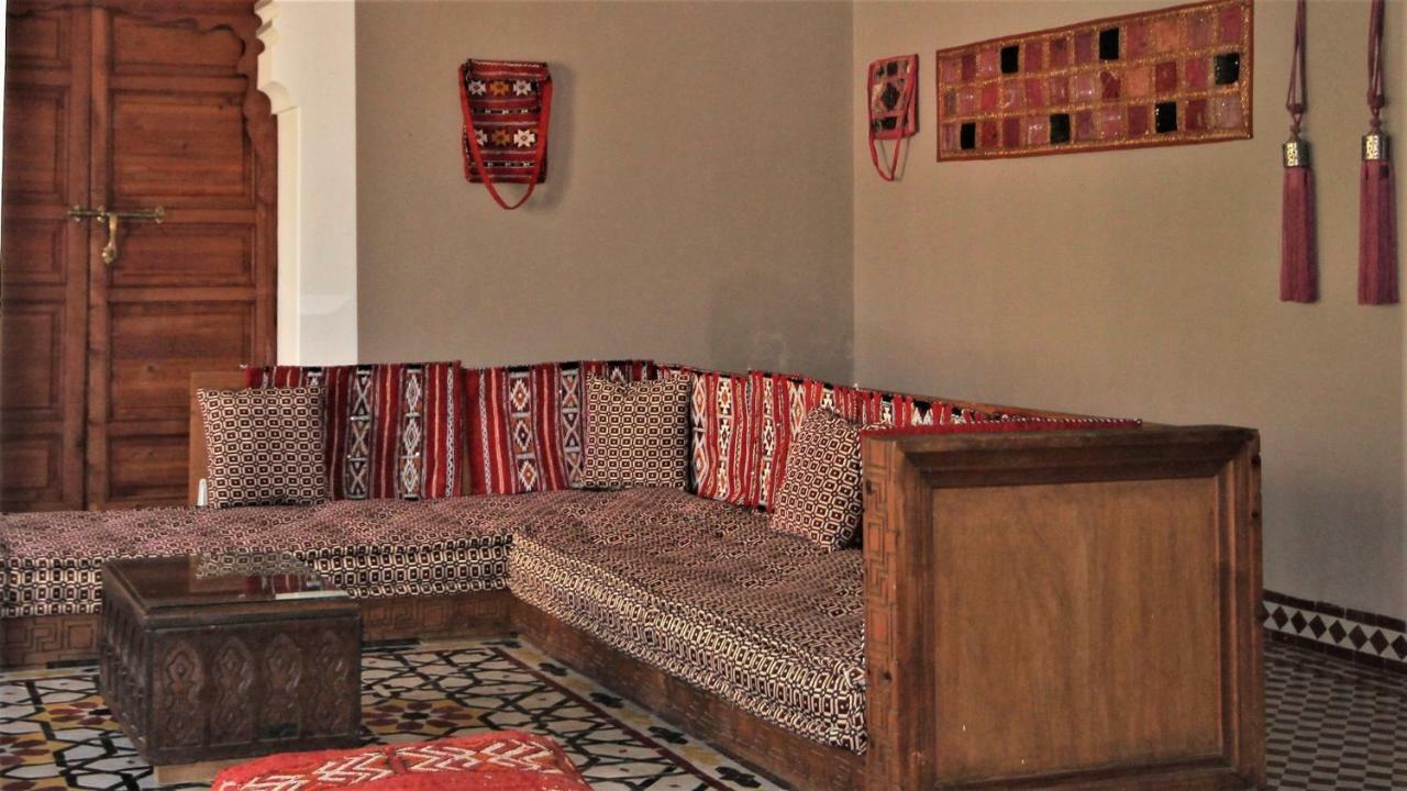 Отель R'Mila Medina Fez Экстерьер фото