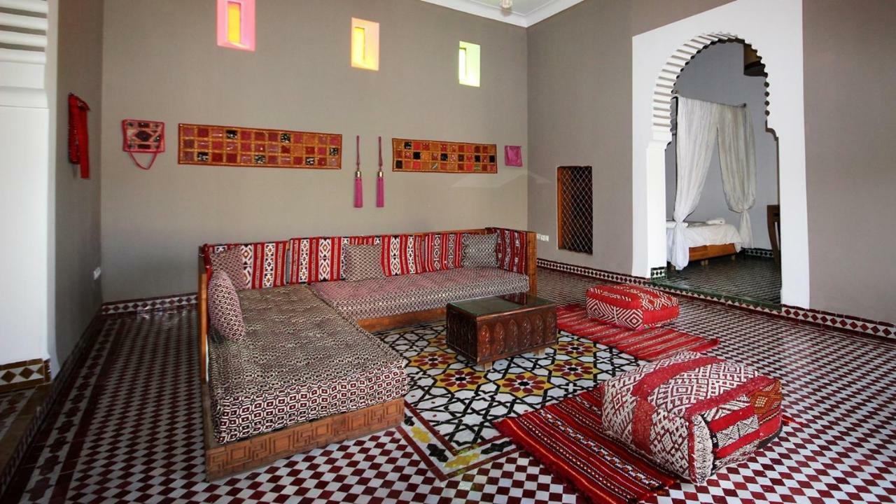 Отель R'Mila Medina Fez Экстерьер фото